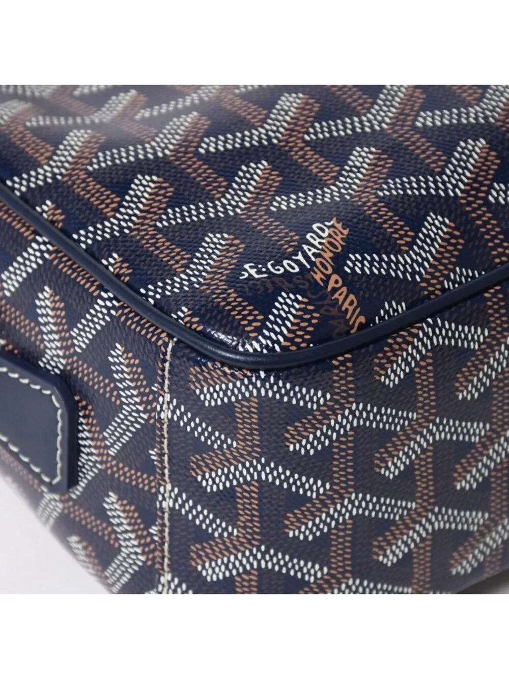 Goyard Cup Vert PM Shoulder Bag Navy Silver
